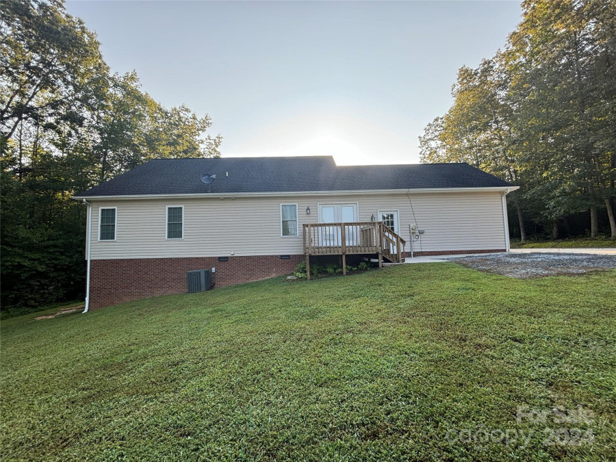 475 Cornerstone Dr Taylorsville, NC 28681