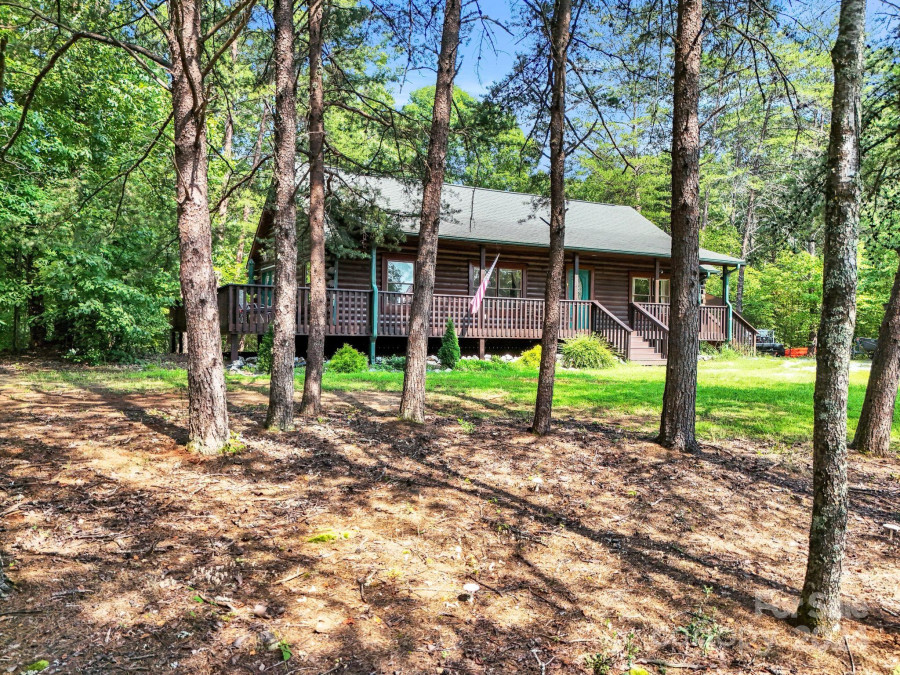 117 Jasmin Dr Lake Lure, NC 28746