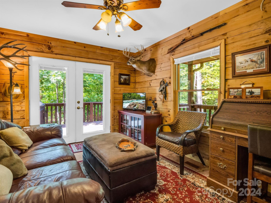 117 Jasmin Dr Lake Lure, NC 28746