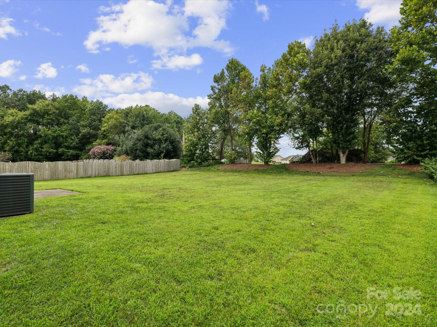 2004 Twilight Ln Monroe, NC 28110