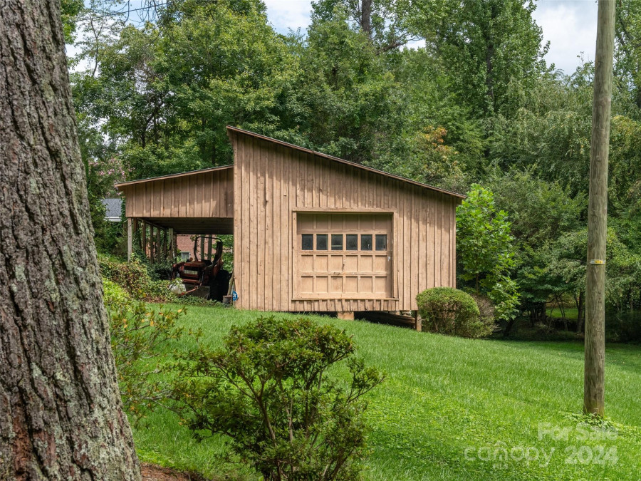 127 Springside Rd Asheville, NC 28803