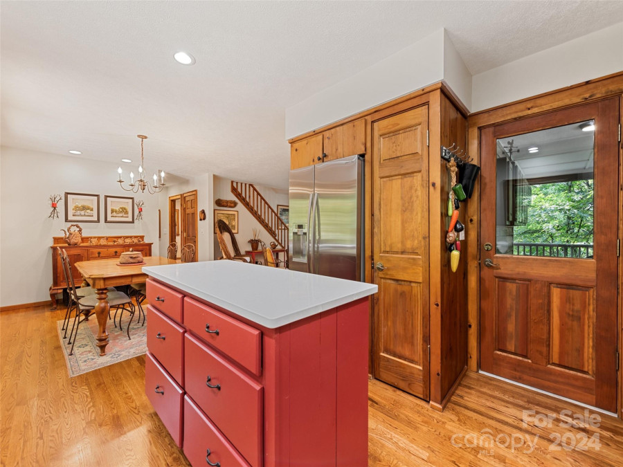 710 Falcon Ridge None Waynesville, NC 28786