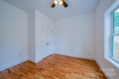 510 Deaverview Rd Asheville, NC 28806