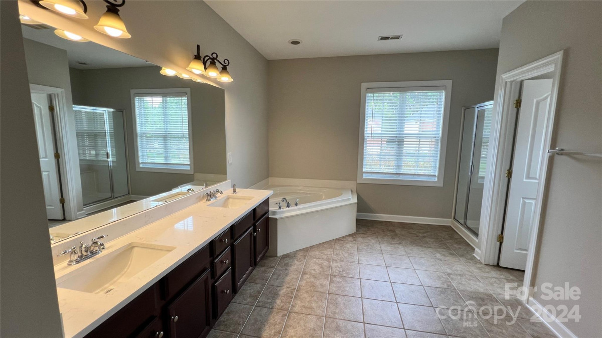 1621 Copperplate Rd Charlotte, NC 28262