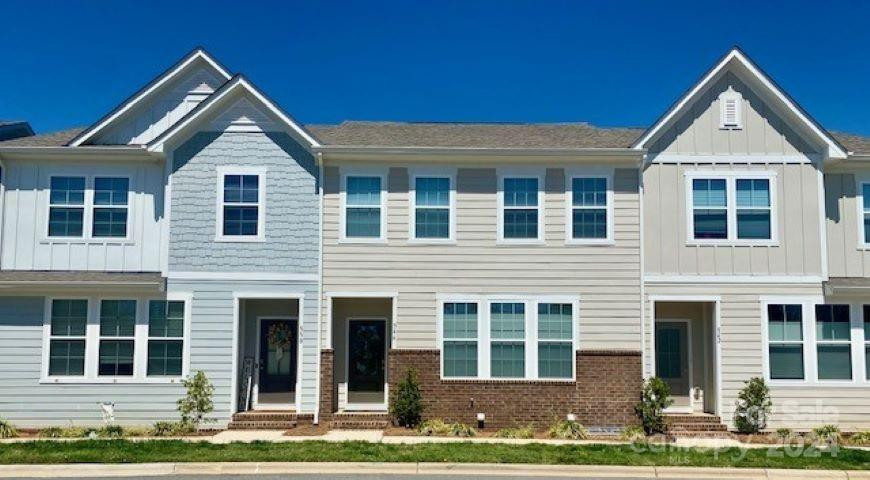 546 Amalfi Dr Davidson, NC 28036