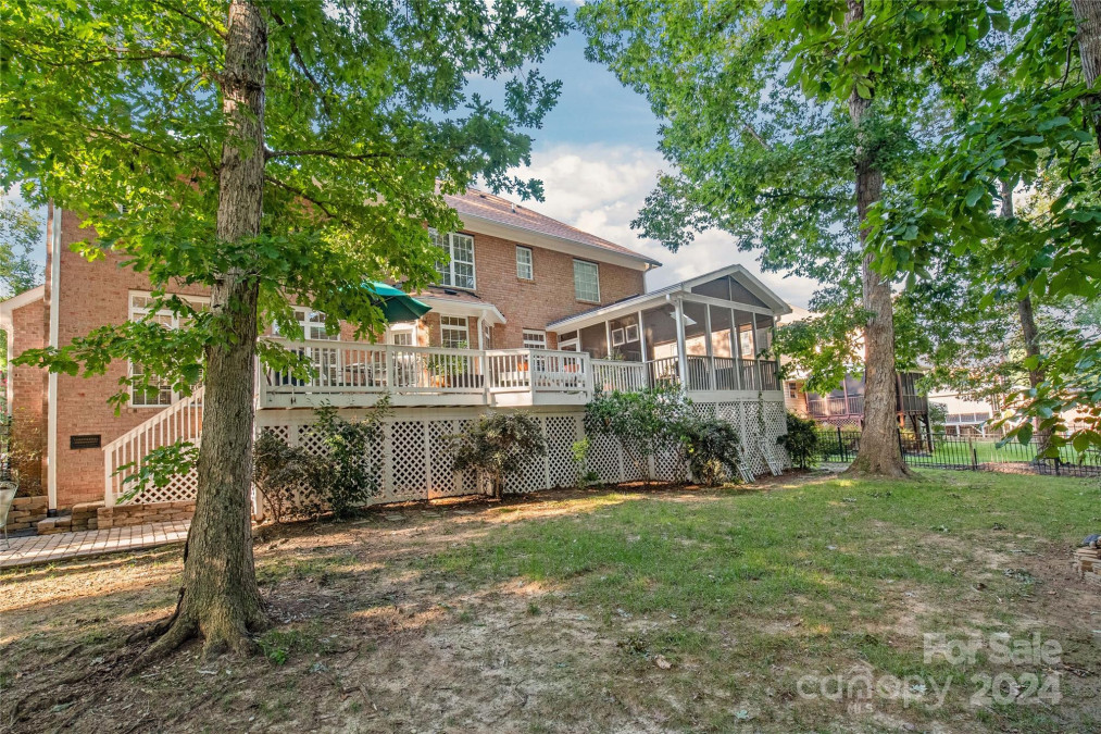 6120 Abergele Ln Matthews, NC 28104