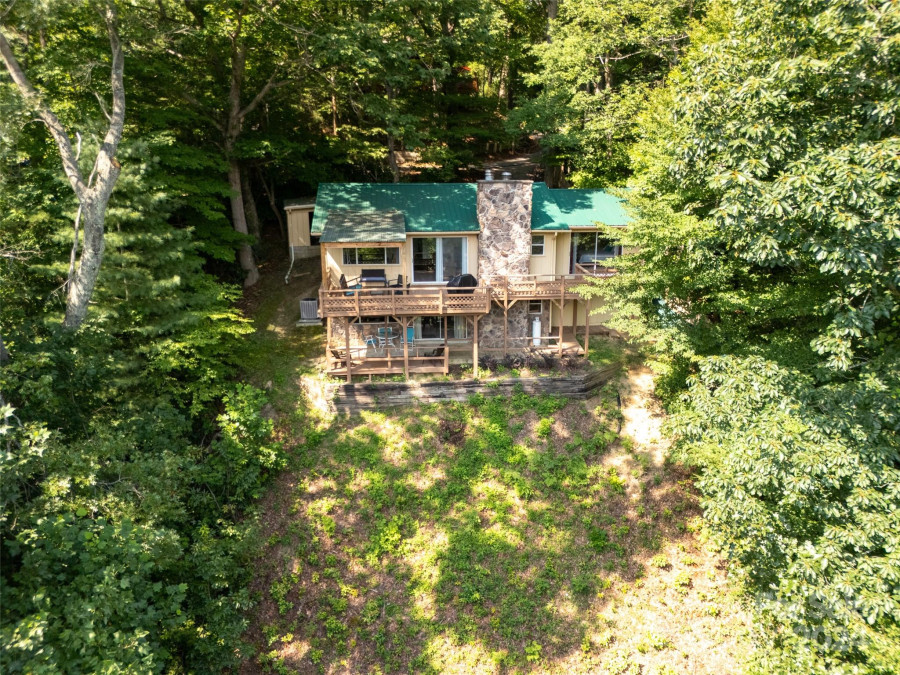 174 Pleasant Ridge Dr Maggie Valley, NC 28751