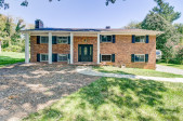 1134 Carousel Ln Hendersonville, NC 28792