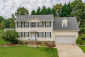 2409 27th Avenue Cir Hickory, NC 28601