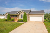 2182 Mintew Cir Lincolnton, NC 28092