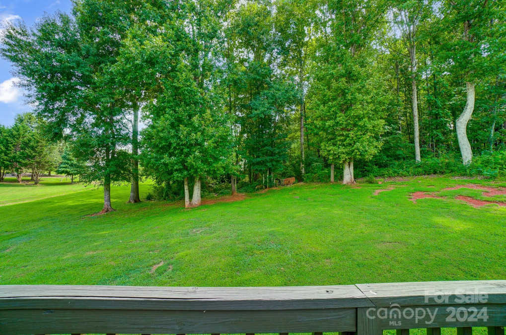 2497 Carriage Ln Lincolnton, NC 28092