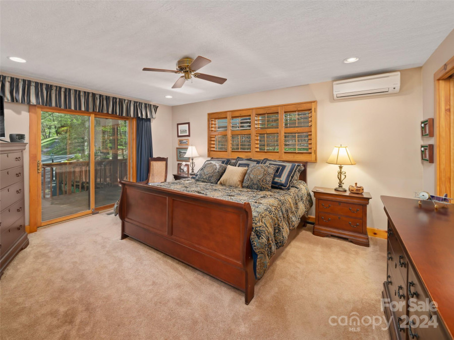 357 Fairway Loop Burnsville, NC 28714