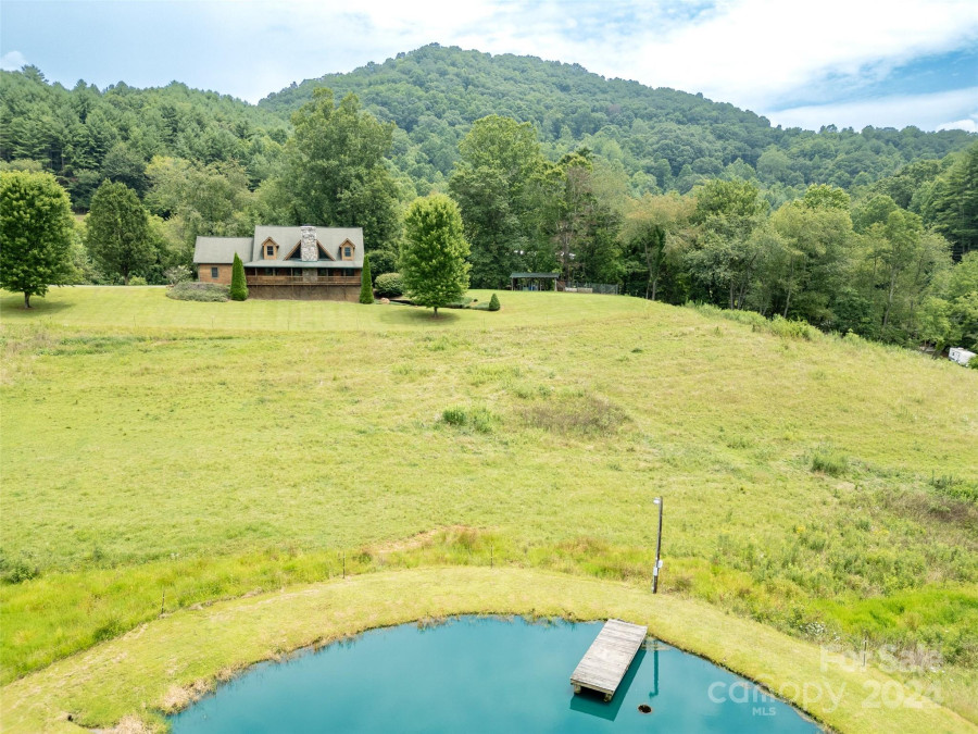 644 Rabbit Skin Rd Waynesville, NC 28785