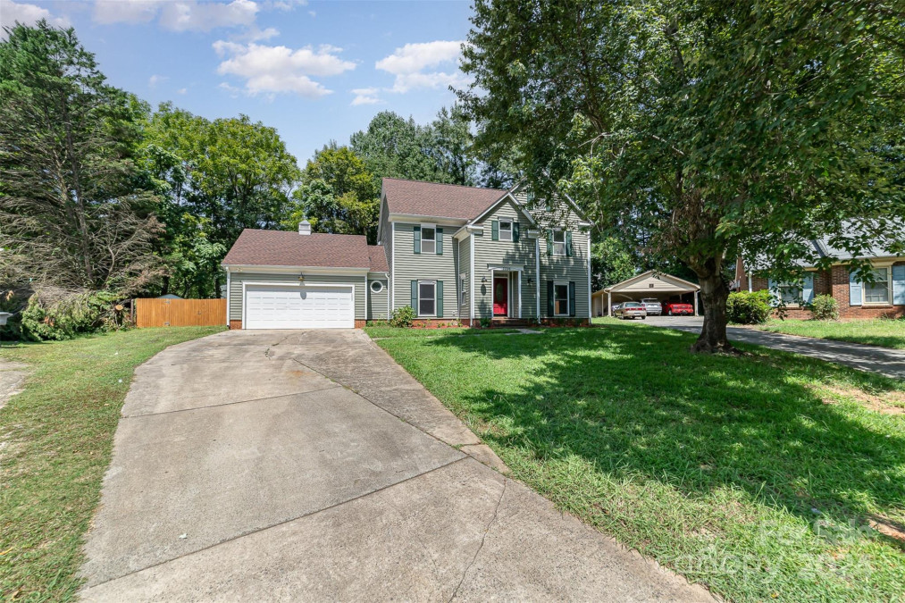 7736 Blythwood Ln Charlotte, NC 28227