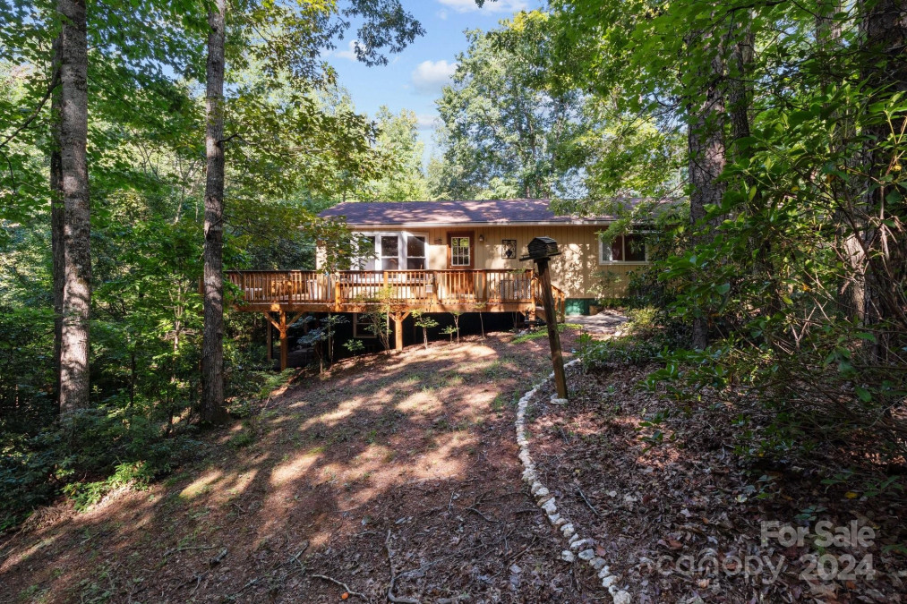 1752 Fairfield Rd Mount Gilead, NC 27306