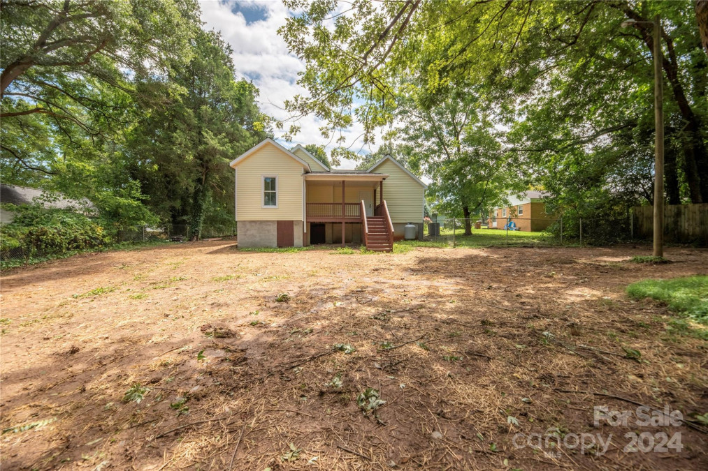 321 Jennings St Lincolnton, NC 28092