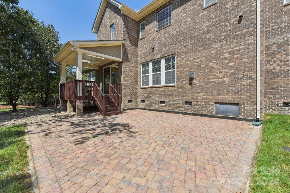 7409 Yellowhorn Trl Waxhaw, NC 28173