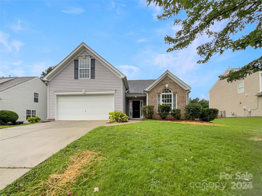 4619 Maple Crest Pl Harrisburg, NC 28075