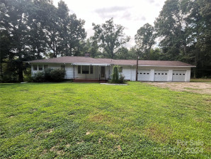 1741 Walt Arney Rd Lenoir, NC 28645