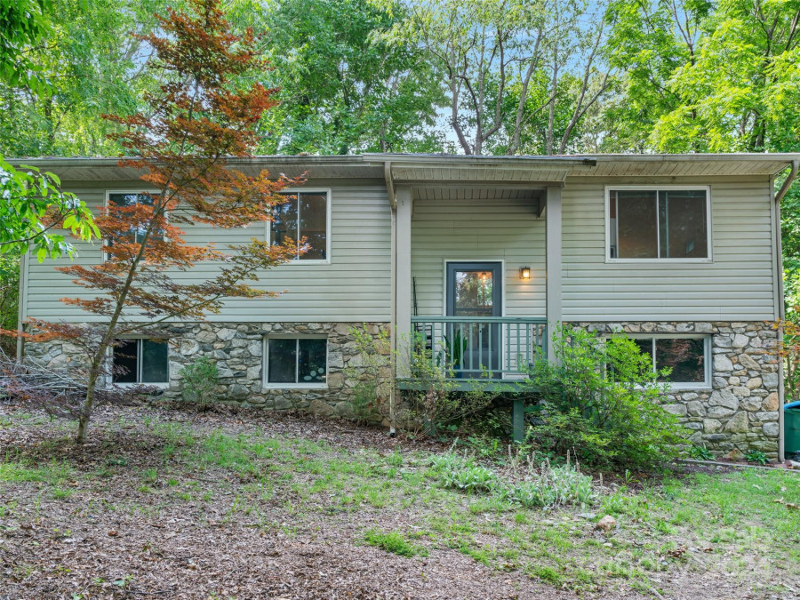 112 Charland Forest Rd Asheville, NC 28803