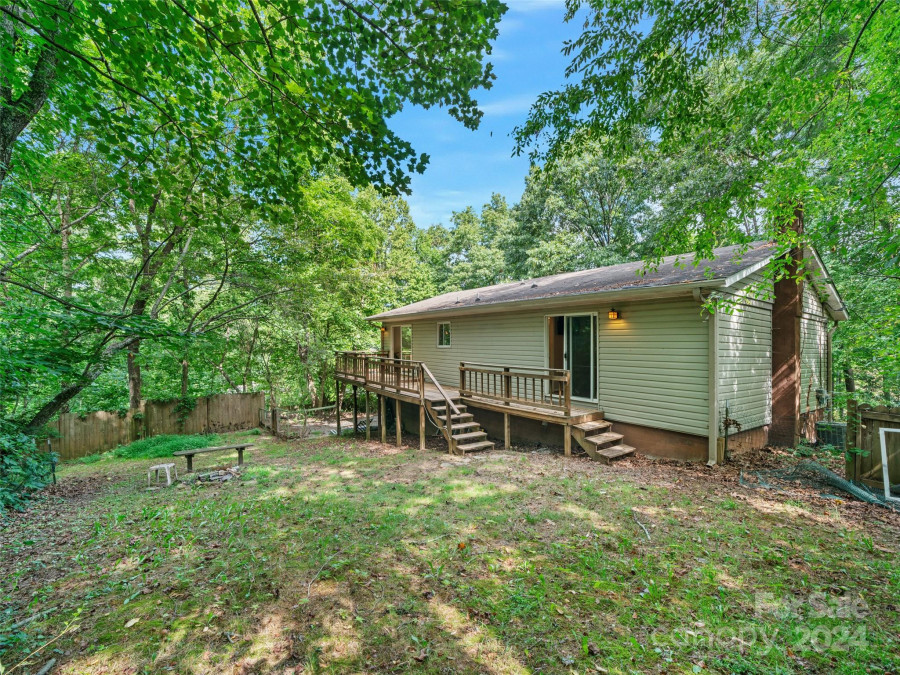 112 Charland Forest Rd Asheville, NC 28803