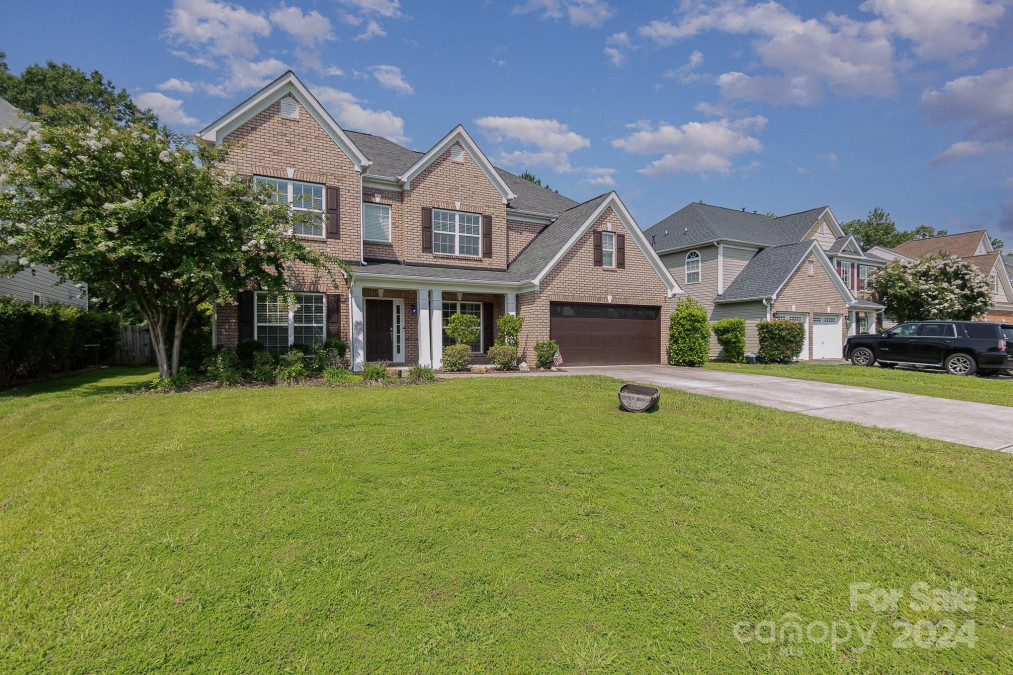 8331 Burgundy Ridge Dr Harrisburg, NC 28075