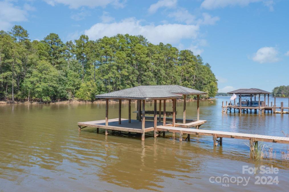 2388 Lake Rd Ridgeway, SC 29130