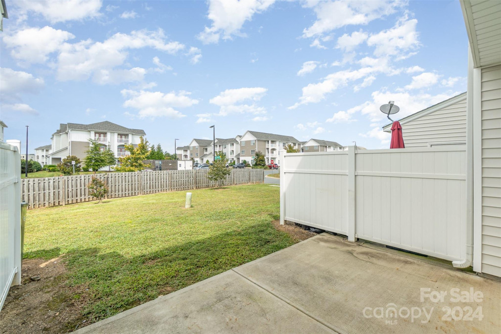 375 Halton Crossing Dr Concord, NC 28027