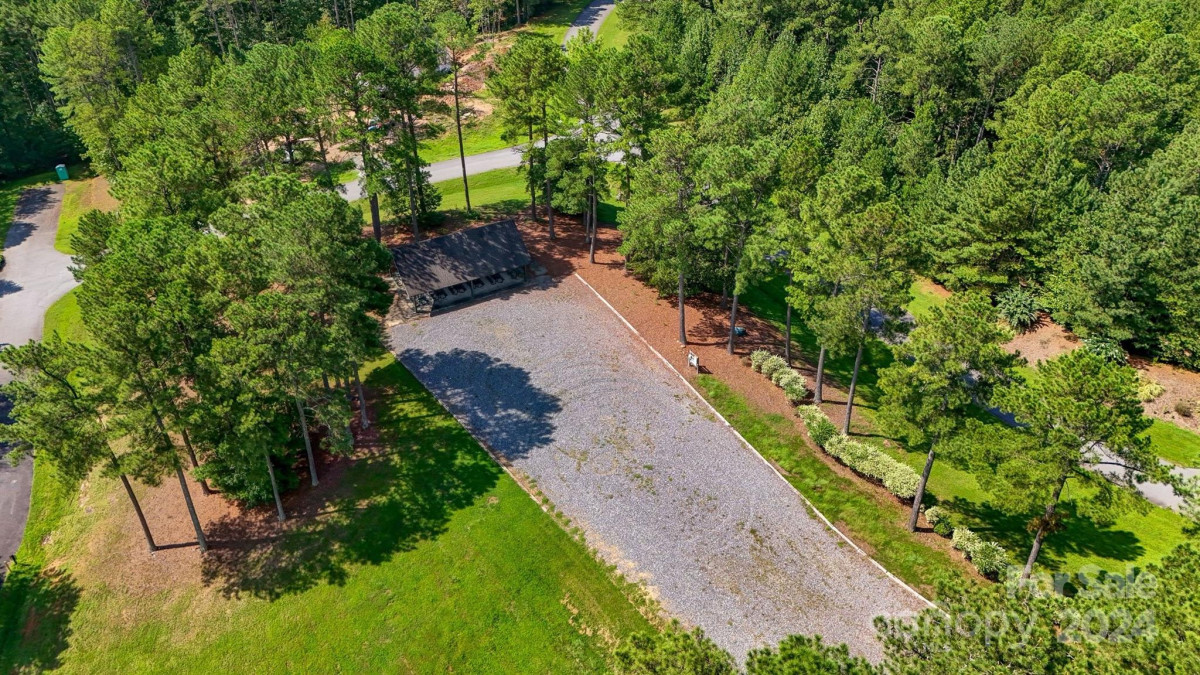 217 Harbor Ridge Dr Connelly Springs, NC 28612