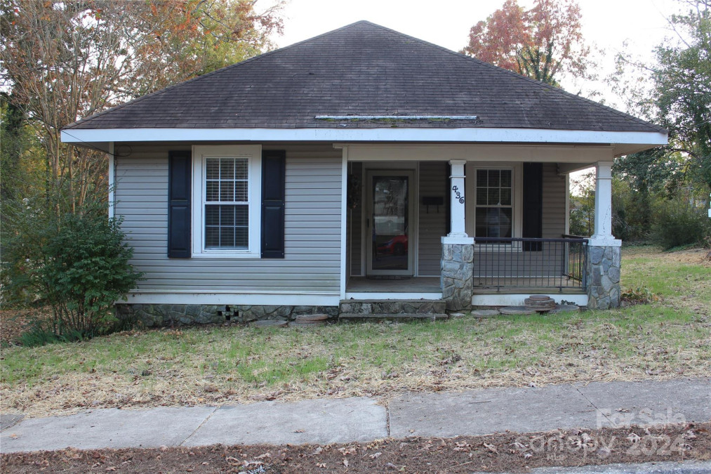 436 Oakwood Ave Albemarle, NC 28001