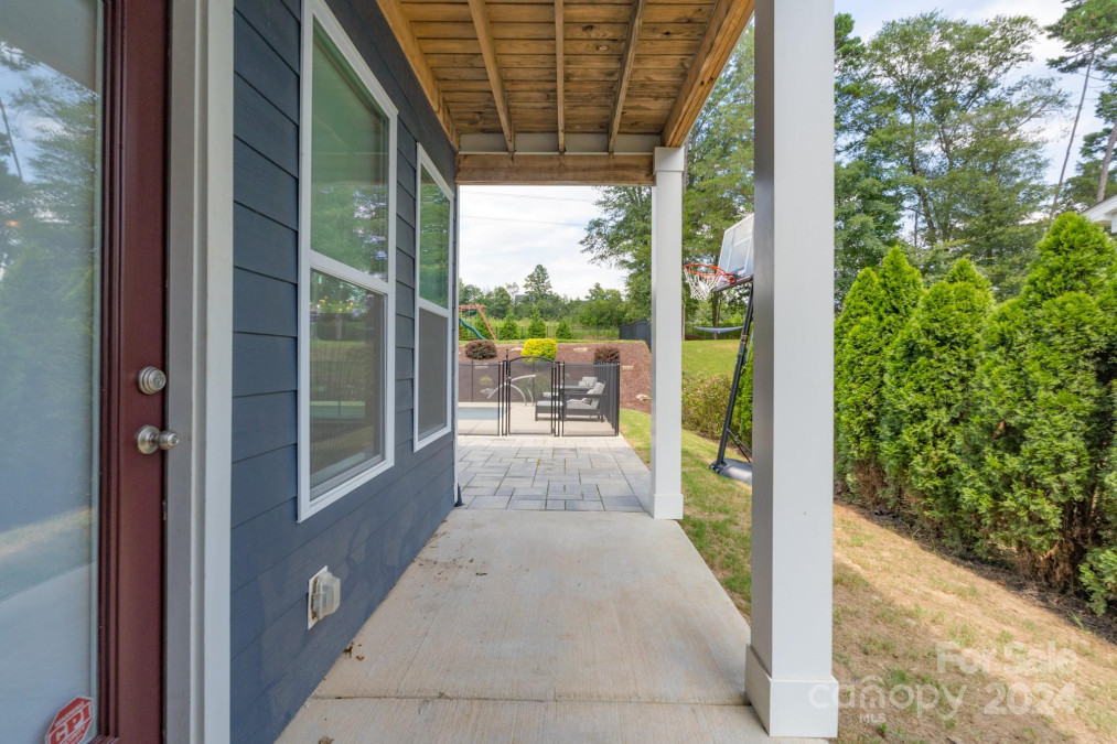 1180 Weir Ct Fort Mill, SC 29708