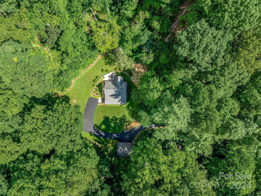 281 Cowan Cove Rd Asheville, NC 28806