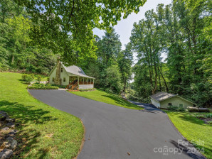 281 Cowan Cove Rd Asheville, NC 28806