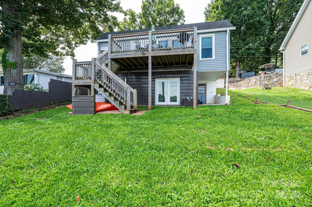 4930 Longfield St Claremont, NC 28610