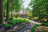 4 Oak Leaf Rd Lake Wylie, SC 29710