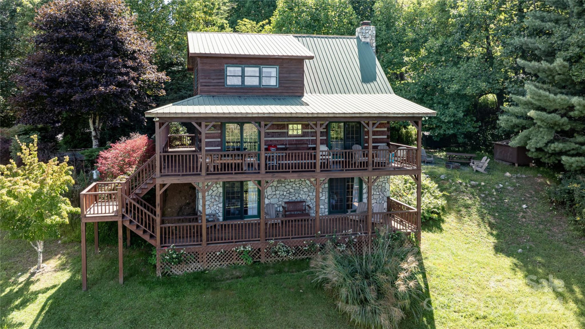 564 Nettles Ridge Rd Banner Elk, NC 28604