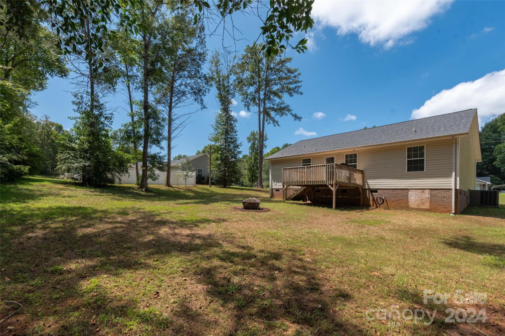 2238 Pacer Rd Lancaster, SC 29720