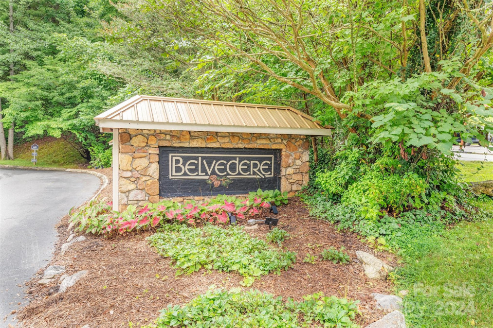 122 Beaver Ridge Rd Asheville, NC 28804