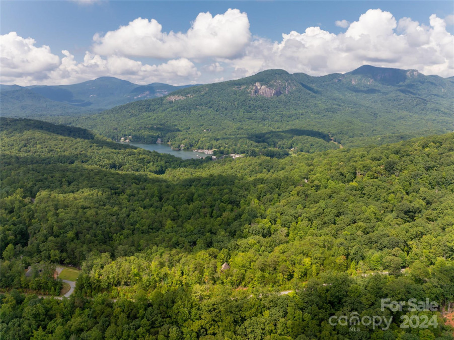 572 South Dr Lake Lure, NC 28746