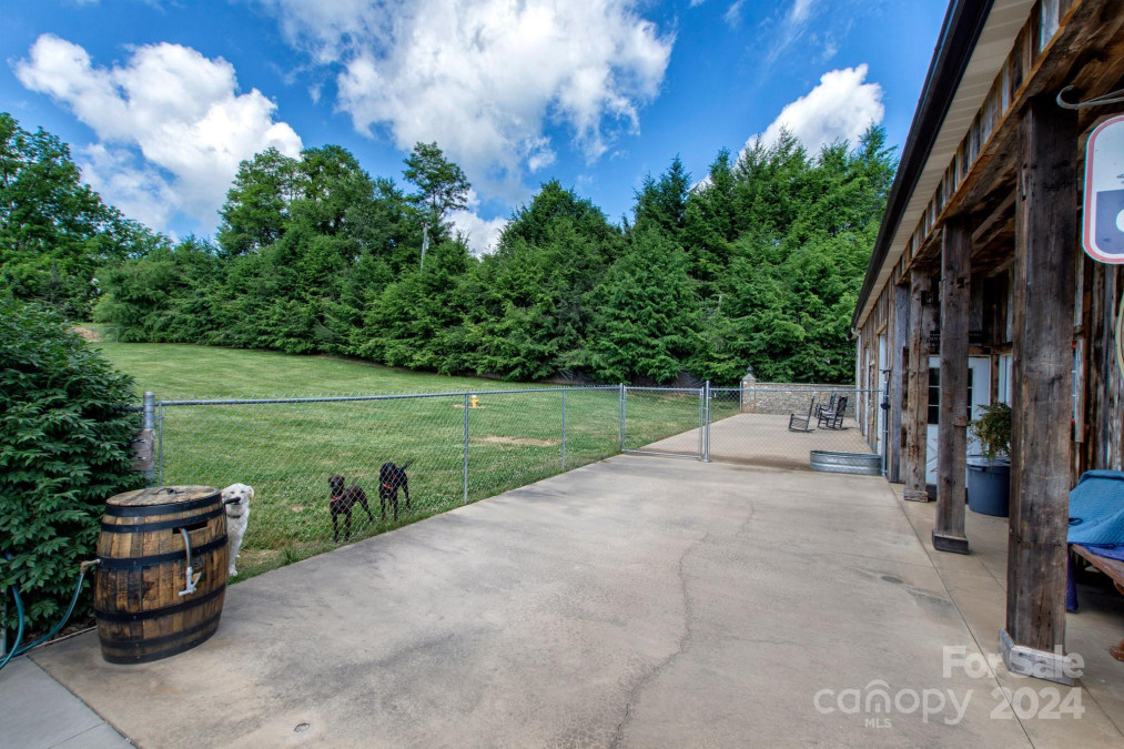 51 Plott Valley Rd Waynesville, NC 28786