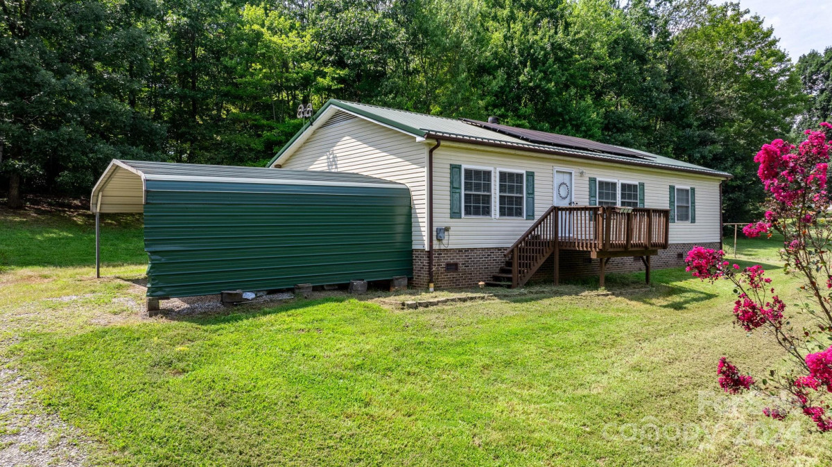 3032 Coldwater St Connelly Springs, NC 28612