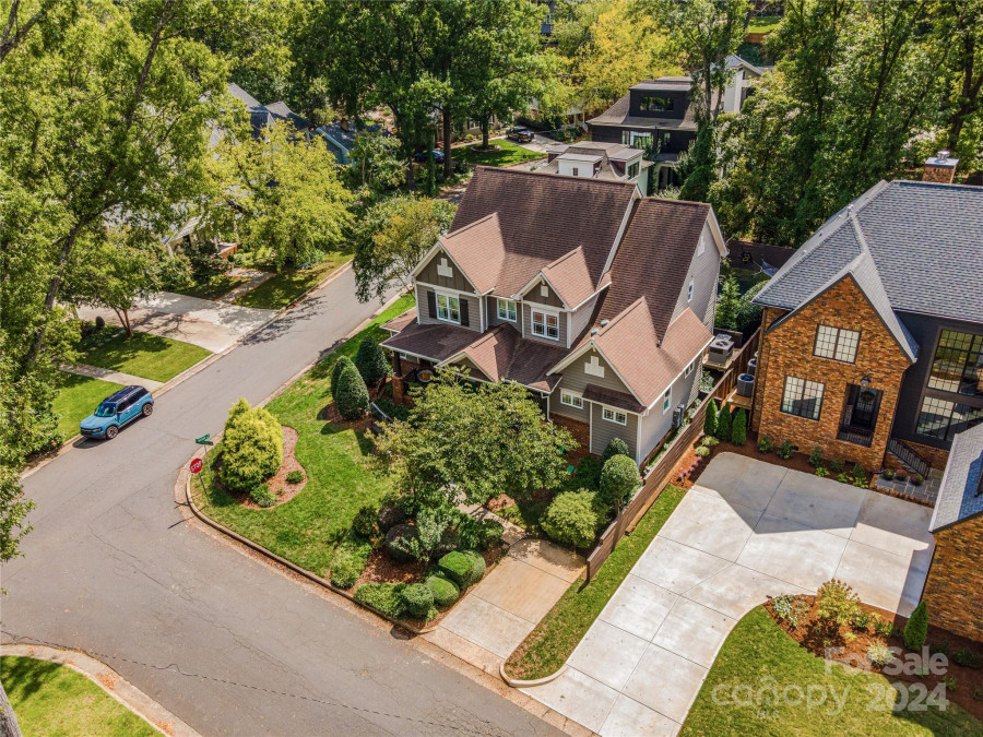 301 Fieldbrook Pl Charlotte, NC 28209