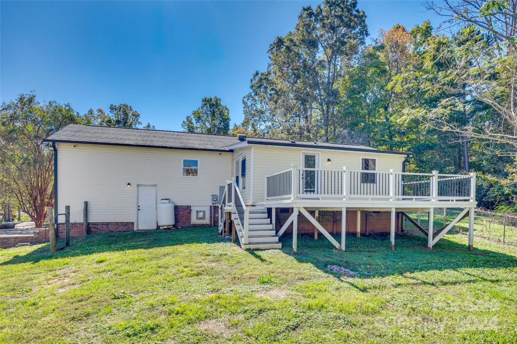 3110 Bush Rd Clover, SC 29710