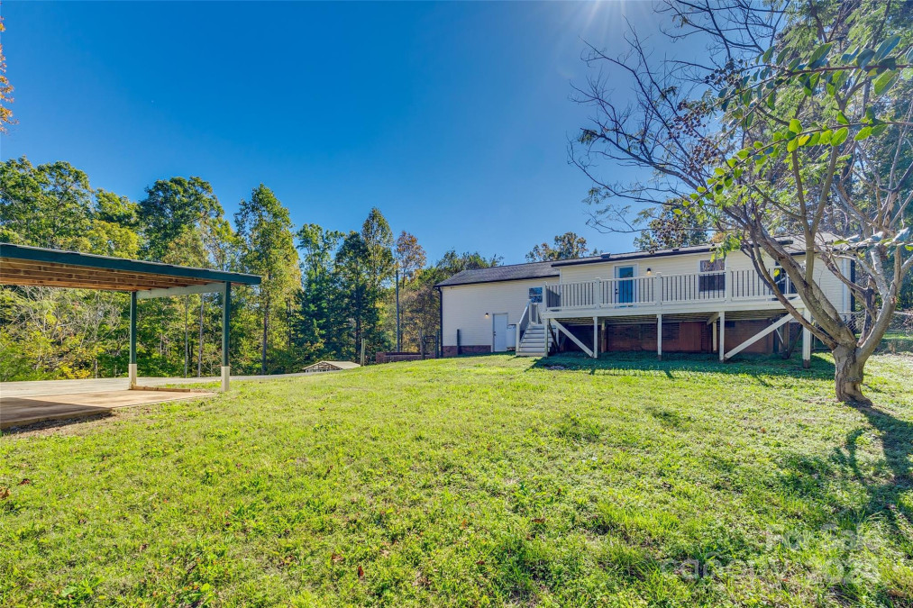 3110 Bush Rd Clover, SC 29710