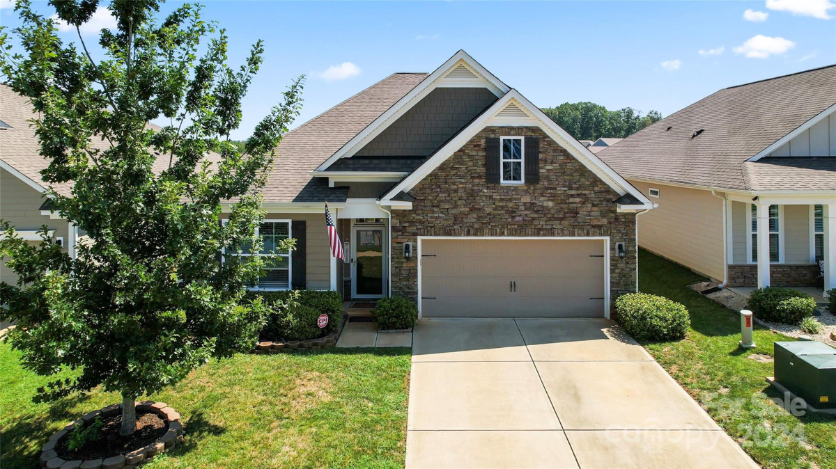 278 Robinwood Ln Clover, SC 29710