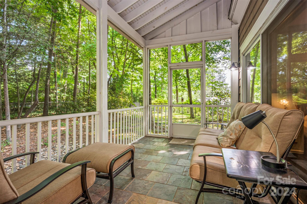 57 Greenstoke Loop Tryon, NC 28782