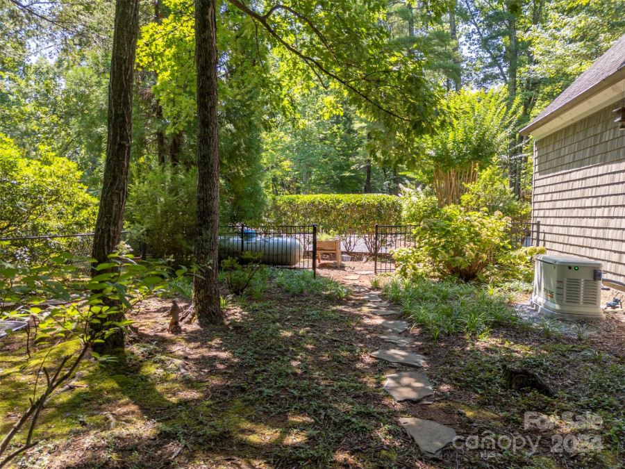 57 Greenstoke Loop Tryon, NC 28782