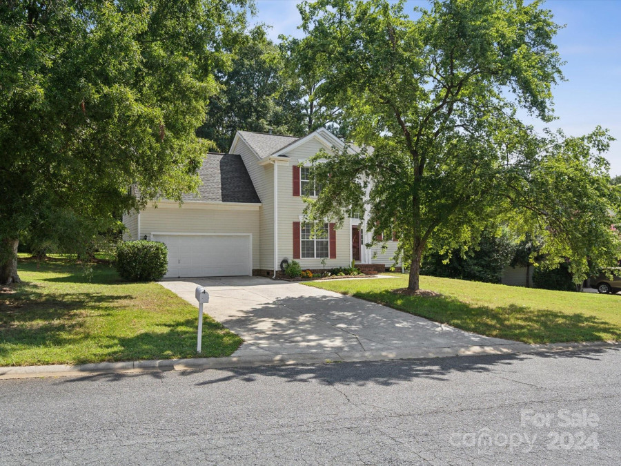 14801 Pomerol Ln Pineville, NC 28134