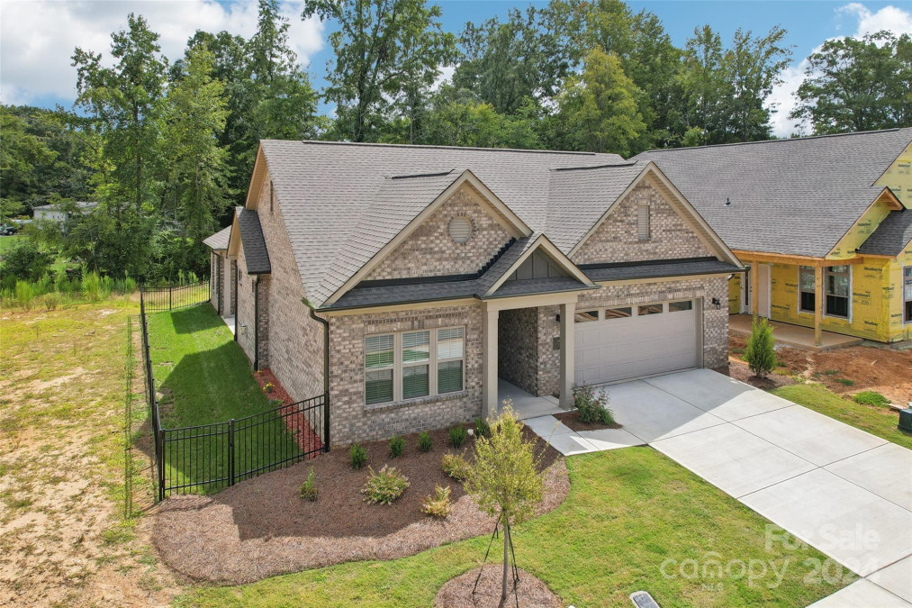 333 Lifestyle Ct Gastonia, NC 28056