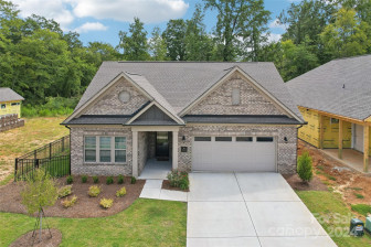 333 Lifestyle Ct Gastonia, NC 28056